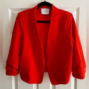 🟢CAROLINA BELLE. Red/orange bolero open front and ruched sleeves. Size large.